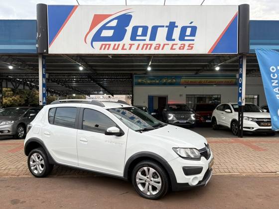 RENAULT SANDERO 1.6 STEPWAY 8V FLEX 4P MANUAL RENAULT SANDERO 1.6 STEPWAY 8V FLEX 4P MANUAL